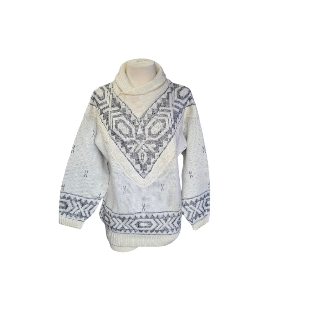 Aviator Abstract Fit Cream-Grey Wool Blend Knit Turtleneck Sweater. Size Small